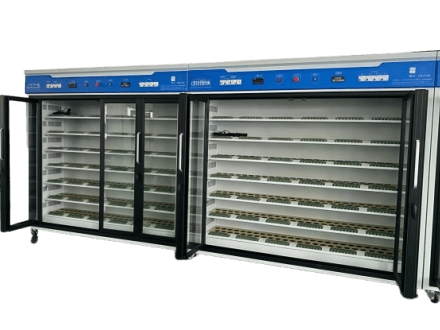 移動電源老化柜